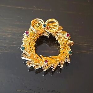 🔸️5/$25🔸️Vintage Wire Christmas Wreath Brooch